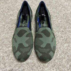 EUC Rothy’s Camo Loafers